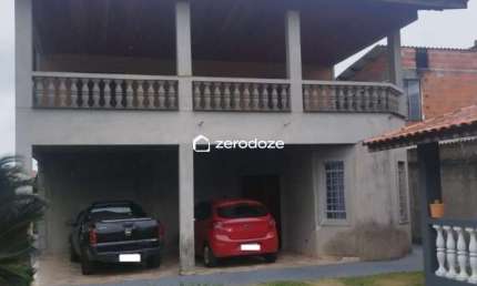 Sobrado no Residencial União em São José dos Campos