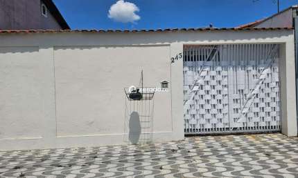 Casa com 2 quartos à venda na Rua Catu, 243, Jardim Vale do Sol, São José dos Campos