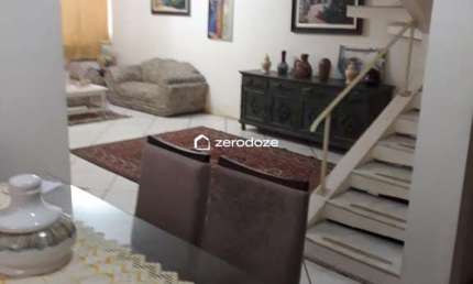 Casa com 3 quartos à venda na Rua Dolzani Ricardo, 723, Centro, São José dos Campos