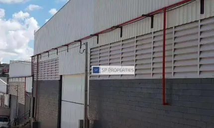 Galpão para alugar, 440 m² por R$ 12.000,02/mês - Laranjeiras - Caieiras/SP