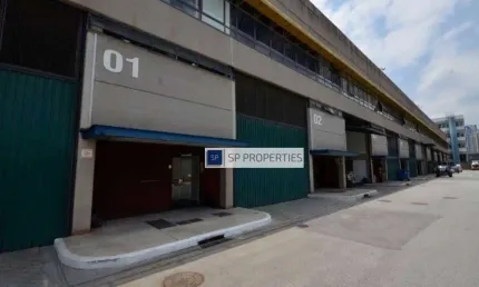 Galpão para alugar, 812 m² - Alphaville Industrial - Barueri/SP