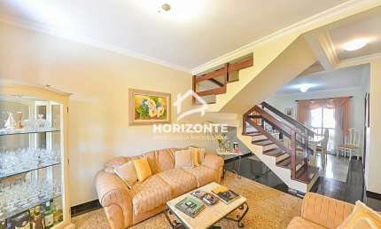 Casa com 4 quartos à venda na Rua Tenente-Brigadeiro Francisco de Assis Corrêa de Mello, 572, Jardim das Américas, Curitiba por R$ 800.000