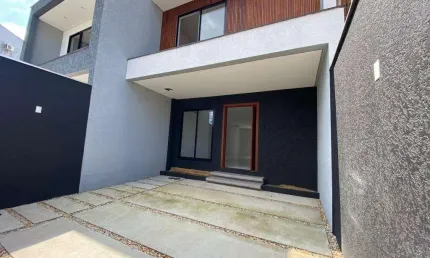 Sobrado geminado no saguaçú com 3 quartos para venda, 122 m²
