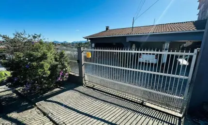 Casa com 2 quartos à venda no Itaum, Joinville 