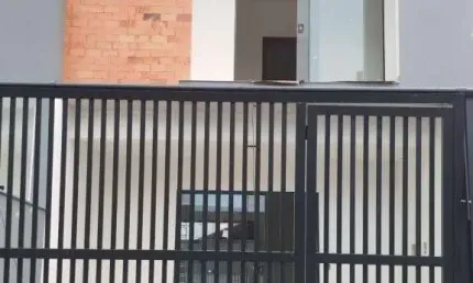 Sobrado geminado no floresta com 3 quartos para venda, 118 m²