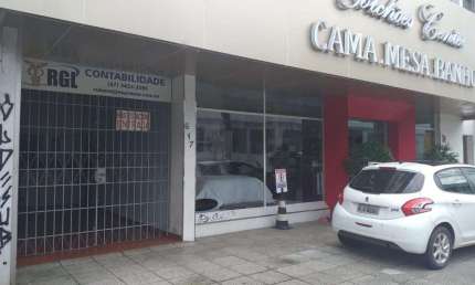 SALA COMERCIAL no CENTRO com 0 quartos para LOCAÇÃO, 90 m²