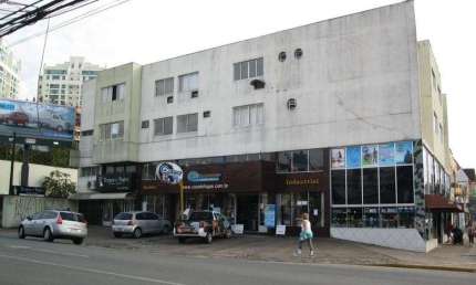 IMÓVEL COMERCIAL no CENTRO com 0 quartos para VENDA, 1831 m²