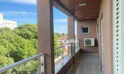Apartamento com 3 dormitórios para alugar, 115 m² por R$ 2.217,00/mês - Santa Maria - Uberaba/MG