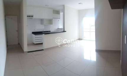 Apartamento com 3 dormitórios para alugar, 72 m² por R$ 1.855,00/mês - São Benedito - Uberaba/MG