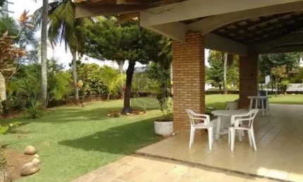 Casa para Venda em Salvador, Patamares, 6 dormitórios, 4 suítes, 6 banheiros, 5 vagas