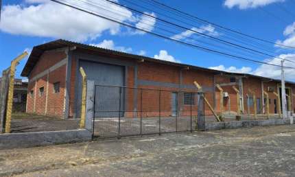 Galpão Urbano para Locação – Espaço Versátil em Localização Estratégica