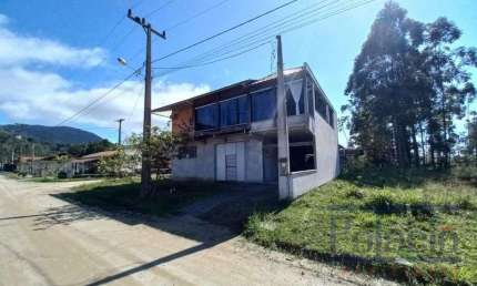 Casa com suíte e 3 banheiros na Vila da Glória/SFS!