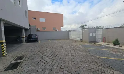 Apartamento com 1 quarto para alugar na Rua Cidade de Damasco, 645, Itaum, Joinville, 60 m2 por R$ 1.200
