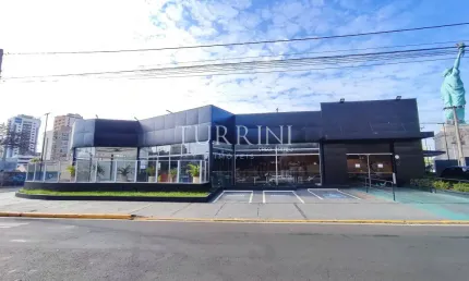 Imóvel comercial disponível para locação na Av. Nações Unidas em Bauru-SP