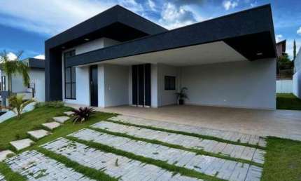 Casa para Venda em Atibaia, Shambala III, 3 dormitórios, 3 suítes, 5 banheiros, 2 vagas