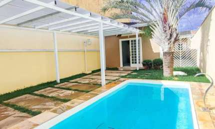 Casa para Venda em Atibaia, Nova Atibaia, 2 dormitórios, 2 banheiros, 3 vagas