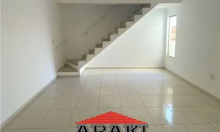 Casa em condomínio fechado com 3 quartos à venda na Vilarino Machado, 80, Jundiaquara, Araçoiaba da Serra, 125 m2 por R$ 500.000
