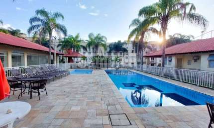 Excelente apartamento de 2 quartos reformado - Cond Parque dos Sonhos próximo ao Detran da Est do Mendanha