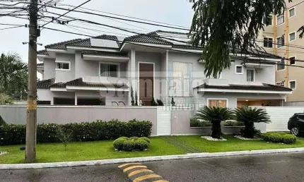 Magnifico Duplex alto padrão a venda com 3 suítes - Campo Grande com 277m²