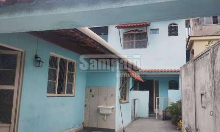 2 Casas e 1 Quitinete no mesmo Terreno - Bom para investimento!
