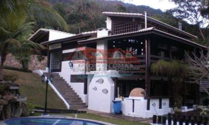Casa na Praia de Guaecá - Portal do Carmo - São Sebastião