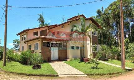 Casa em Condomínio- 04 dormitórios ( sendo 03 suites)-  Praia da Mococa- Caraguatatuba