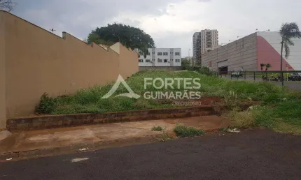 Terreno comercial de frente para Av. Maurílio Biagi