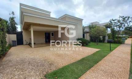 Casa em Condomínio com 3 Quartos de 270m² no Bairro Alphaville!