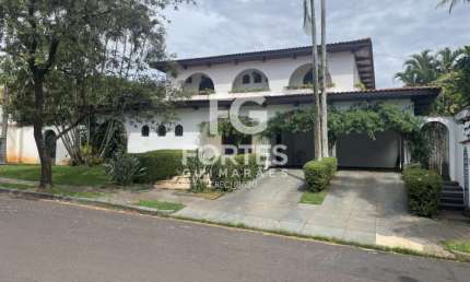 Sobrado, 4 quartos/2 suítes, 545,93 m² de construção, 4 garagens, Alto da Boa Vista