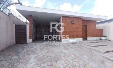 Casa com 3 Dormitórios com 191m² no Bairro Ribeirânia!