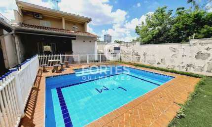 Casa com 2 Dormitórios com 230m² no Bairro Alto da Boa Vista!