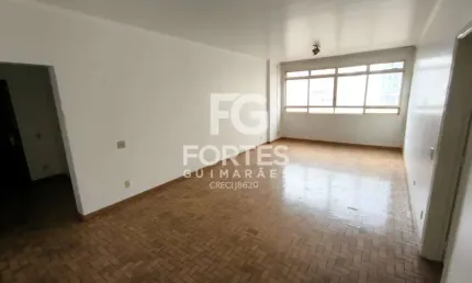 Apartamento com 172m² no calçadão do centro da cidade, ao lado do teatro D Pedro II e choperia do Pinguim, com 3 quartos sendo 1 suíte e com armários, 2 banheiros sendo 1 suíte e 1 social com gabinete