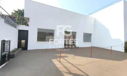 Salão/ Loja Térreo no Boulevard com 193m² de área construída em um terreno de 300m², entre as avenidas Independência e Nove de Julho, sendo 01 salão com vitrine na fachada