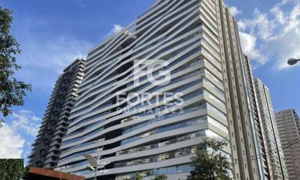 Apartamento para alugar, 4 quartos/suítes, 274,00 m² de área útil no Jardim Botânico.