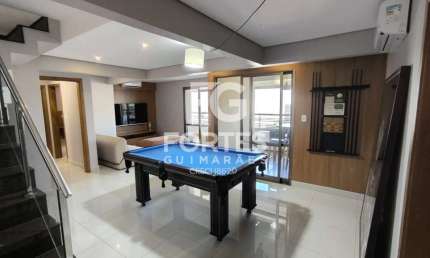 Apartamento Cobertura Duplex Mobiliado, acesso social aos 2 pavimentos pelo elevador com 232m², 4 suítes sendo 1 máster e 1 reversível, armários e ares condicionados, ao lado do parque Raya;