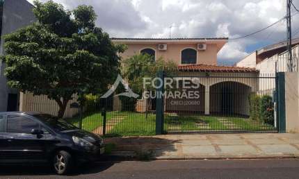 Casa com 4 Quartos e 300 m² de area construída no Bairro Alto da Boa Vista!