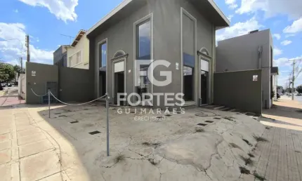 Casa Sobrado/ Loja Comercial de esquina com 330m² sendo salão principal + 3 salões menores e acesso por 2 entradas, fachada com vitrines