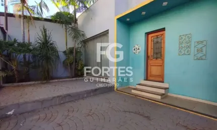 Casa de 3 quartos com 142m² para locação no Sta Cruz do Jose Jacques