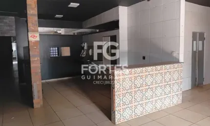 Imóvel Comercial, Amplo Salão, Cozinha, 304 m² de Área Construída, Av do Café