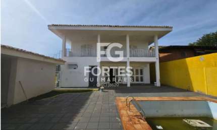 Casa Para Locação Residencial ou Comercial, 05 Quartos Sendo 02 Suítes, 820 m², Ribeirânia
