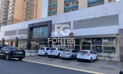 Loja em Hall de Prédio Comercial, Com Vitrine, Copa, Escritório, 56 m², Nova Ribeirânia