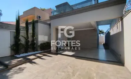 Maravilhosa Casa moderna de frente ao Colégio Vita et Pax, próximo da faculdade USP Sobrado sendo térreo com 03 dormitórios (01 suíte máster, 02 suítes americanas), armários, 01 com ar condicionado