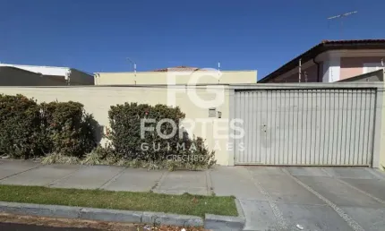 Casa térrea residencial/ comercial 235m² com 3 quartos sendo 2 suítes, armários e ares condicionados, no alto da boa vista entre as avenidas independência, joão fiusa e presidente vargas;