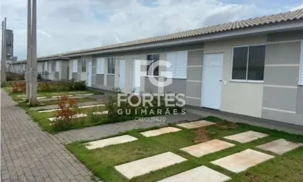 Casa para locação, 02 quartos, 02 vagas de garagem, 45 m², reserva real
