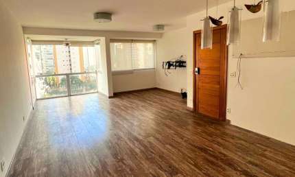 Apartamento para Locação em São Paulo, Moema, 4 dormitórios, 1 suíte, 4 banheiros, 2 vagas