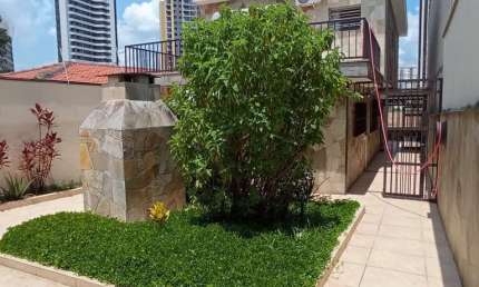 Casa para Venda em São Paulo, Bosque da Saúde, 3 dormitórios, 1 suíte, 2 banheiros, 2 vagas