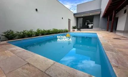Encante-se com esta residência de alto padrão no bairro Fabrício