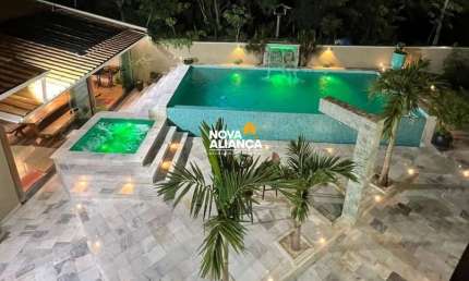 Exclusividade, Conforto e Lazer em um Imóvel Incrível de Esquina