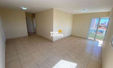Apresentamos este excelente apartamento no coração de Uberaba