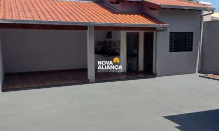 Oportunidade Incrível no Nenê Gomes! Casa Ampla e Moderna à Venda.